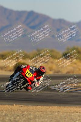 media/Dec-16-2023-CVMA (Sat) [[bb38a358a2]]/Race 11 Amateur Supersport Open/